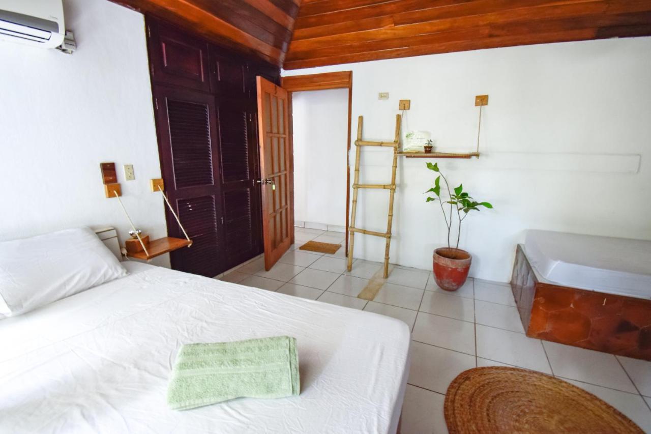Amaru Wellbeing Resort Чинандега Экстерьер фото